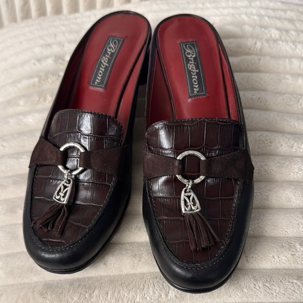 Brighton Vero Cuoio Brown and Black Loafers with Tassel Detail